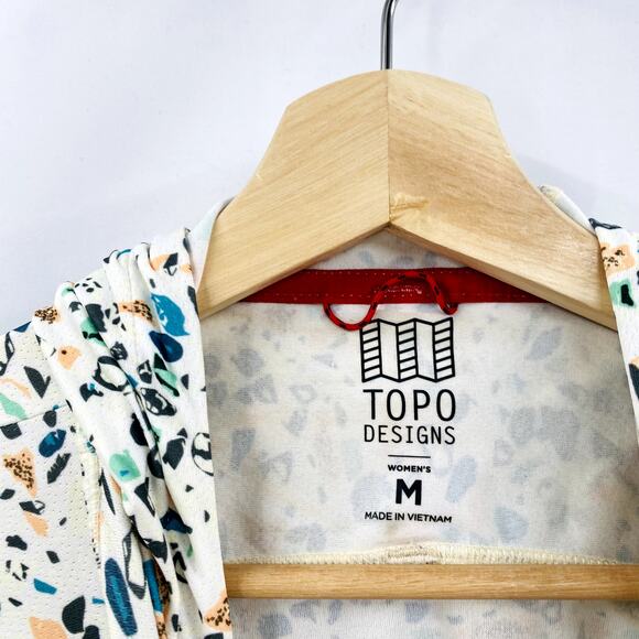 Topo Designs M SPF River Hoodie - Picture 3 of 5